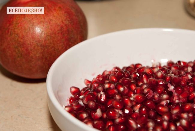 Можно ли есть гранат с косточками, ответ доктора