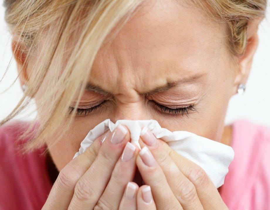 Лечение гнойного ринита, вонючих выделений и соплей с гноем