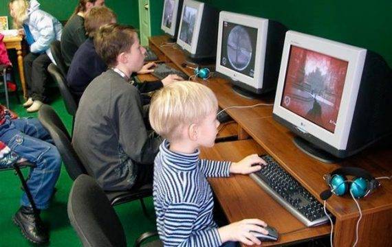 Медленно или резко падает зрение: что делать и как бороться?