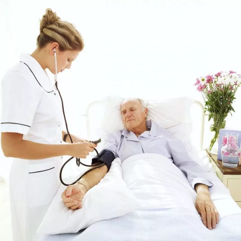 Как лечить пролежни у лежачего больного