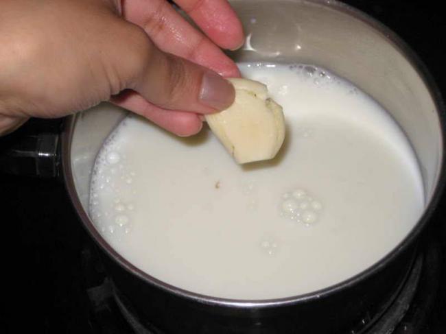 Чеснок в молоке от кашля