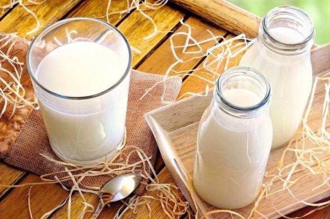 Чеснок в молоке от кашля